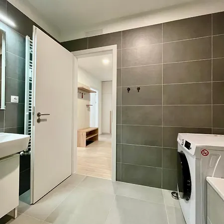 Nights Апартаменты Братислава