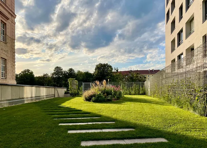 Nights شقة براتسيلافا